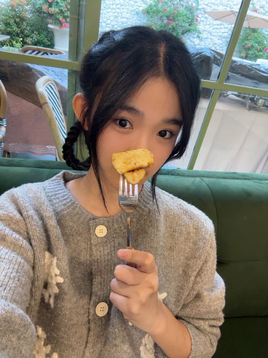 RaditVn's tweet image. ☕️