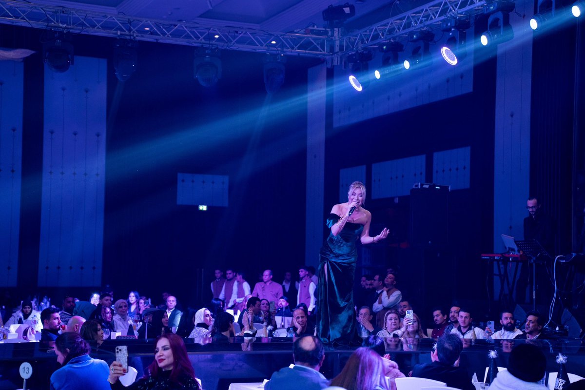 Nawal El Zoghbi - نوال الزغبي tweet media