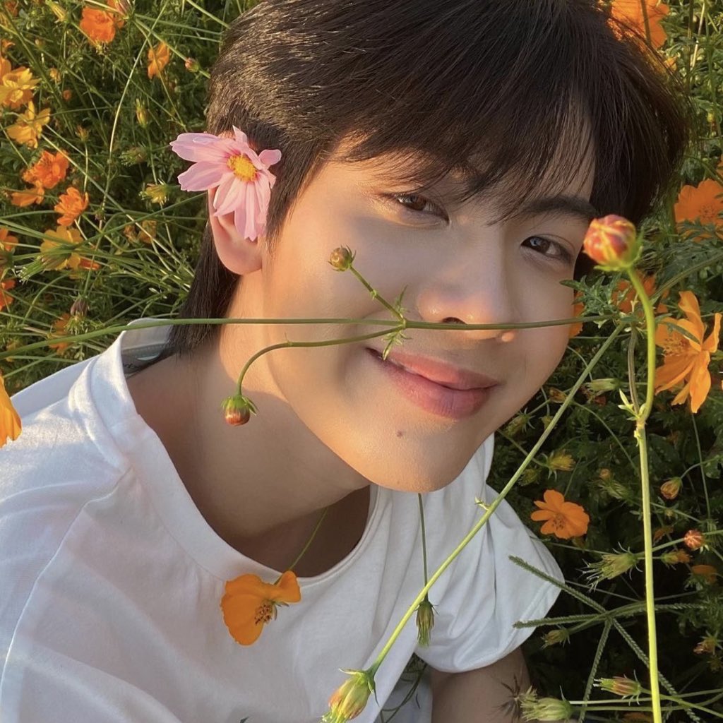 rosieurgod's tweet image. ถาปัตวิศวะ 🤝