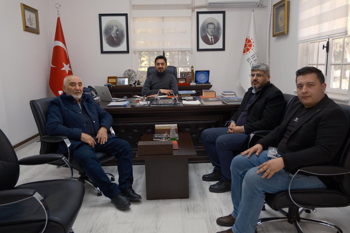 İlim Yayma Cemiyeti Adana Şubesi Başkan Yardımcısı Mehmet Demirci ve Eğitim Komisyonu üyeleri Cumhurbaşkanlığı İletişim Başkanlığı Adana Bölge Müdürü Mustafa YALINIZ'ı ziyaret ettiler.
@iycgenelmerkezi 
<a href="/mstfylnz06/">Mustafa Yalınız 🇹🇷🇵🇸</a> 
<a href="/iletisimadana/">T.C. İletişim Başkanlığı Adana Bölge Müdürlüğü</a> 
<a href="/iletisim/">T.C. İletişim Başkanlığı</a>