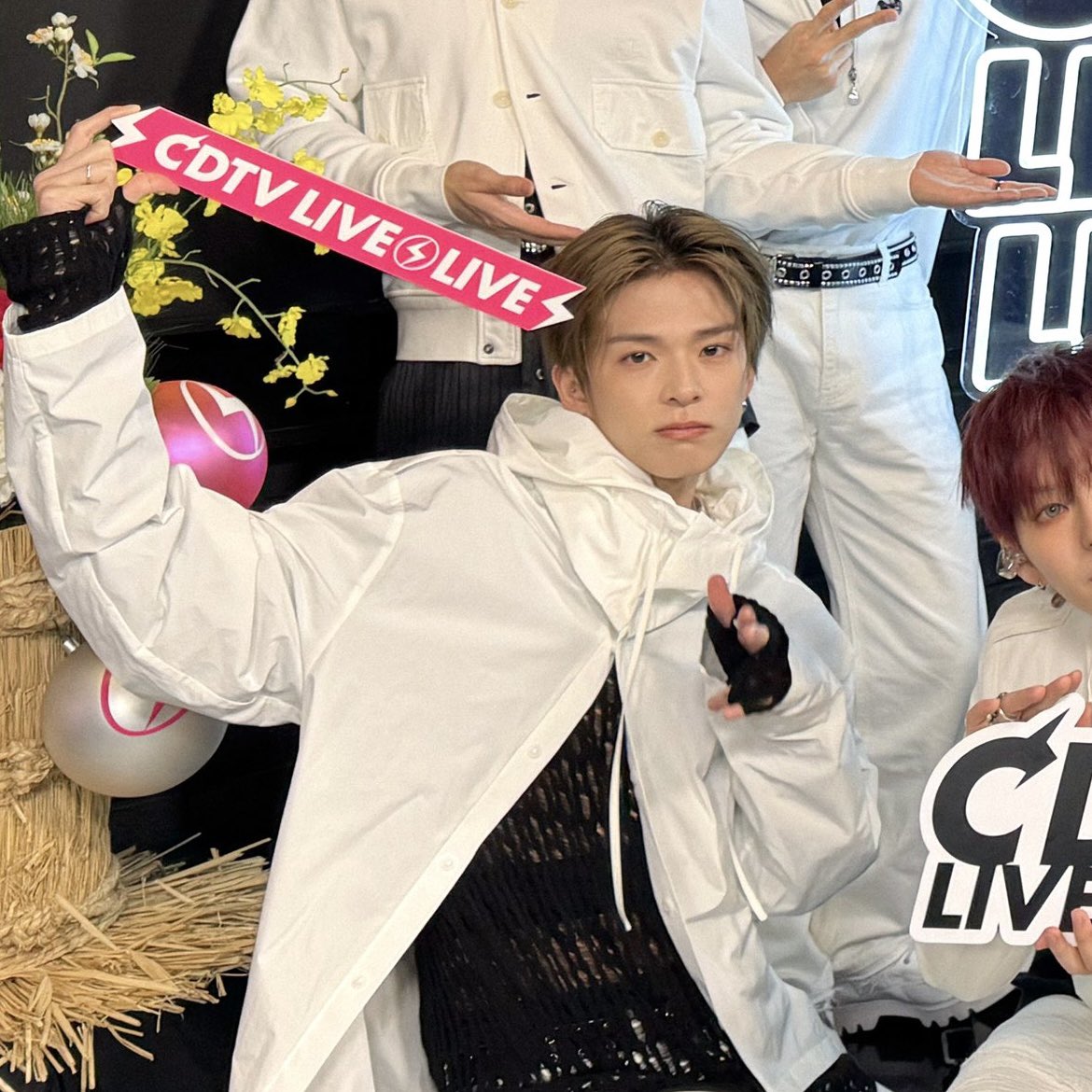 _prodsahi's tweet image. ASAHI on CDTV 🤍

#트레저 #TREASURE #아사히 #ASAHI