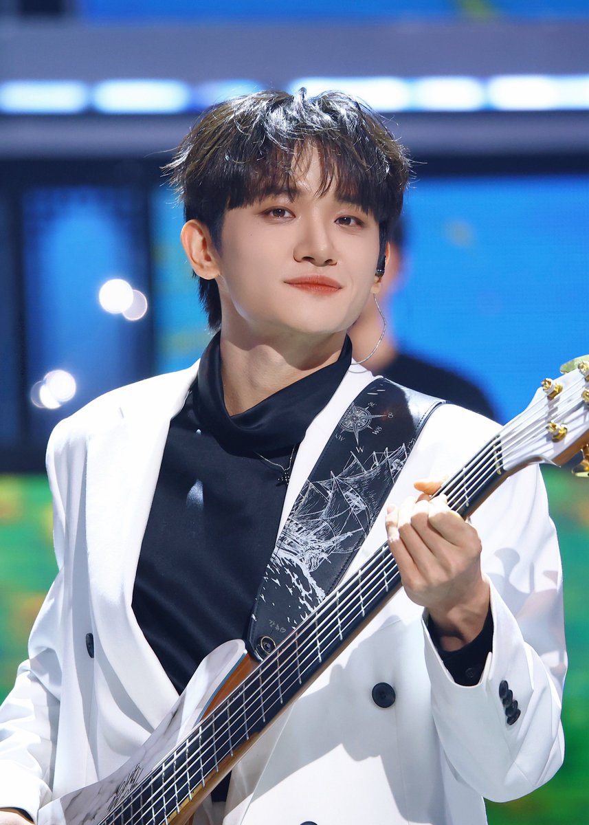 Got_U_0227's tweet image. 251231 가요대제전 #조원상 

원상…왤케 예뻐?ㅠ🫠