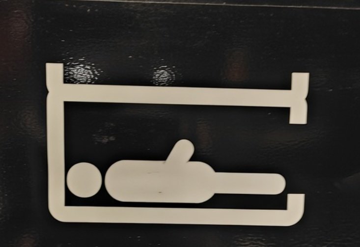 巨根様見すぎて
このピクトグラムが巨根様に見えた