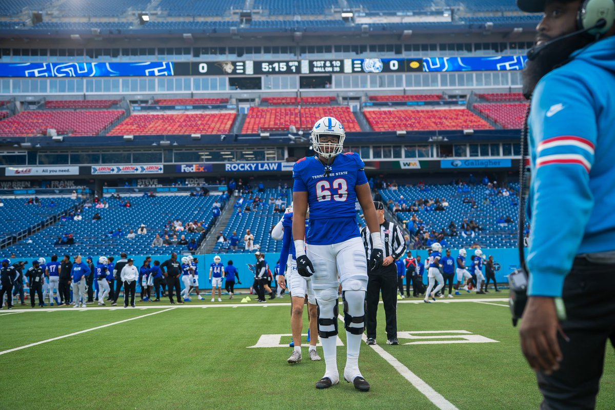 VeguerJean1's tweet image. Officially in the Transfer Portal, Let’s work🚨
6’7 295 FR All-American RT/LT
3 years Remaining
12 game Starter(LT)

@CSing57 for Inquiries