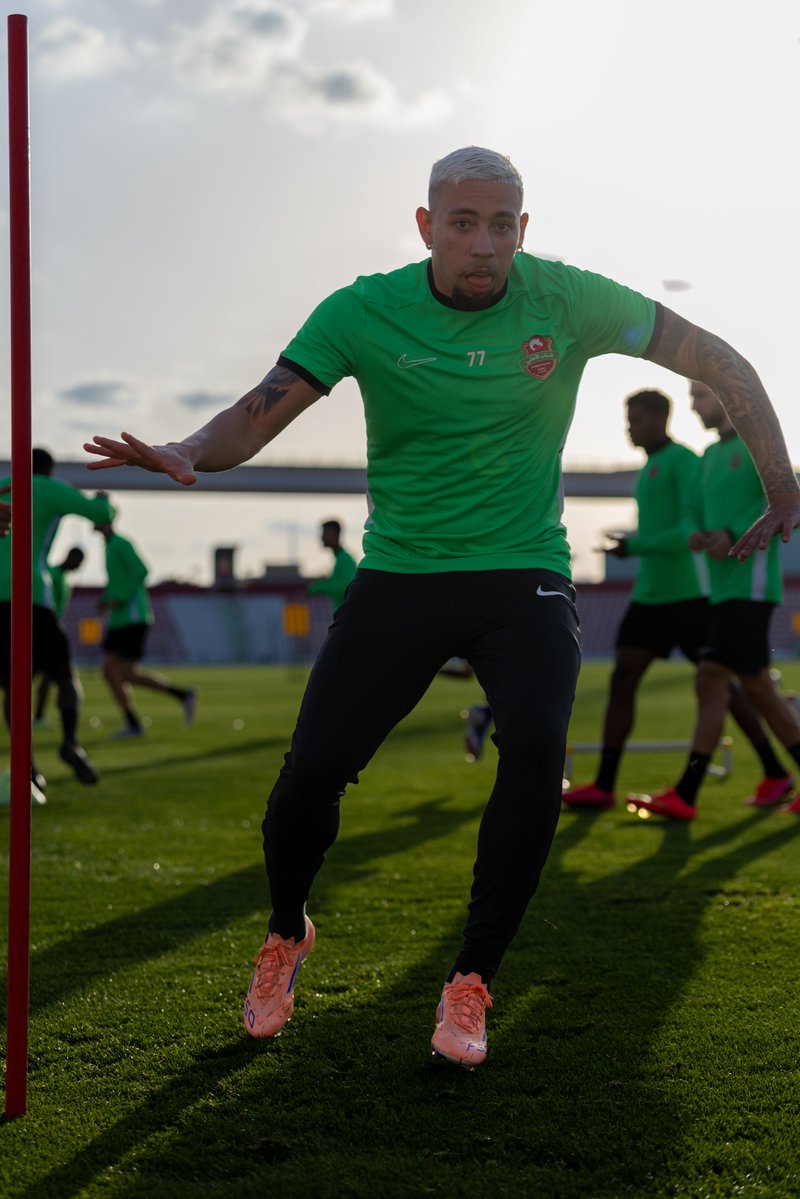 Shabab_AlAhliFC's tweet image. 📸 التدريب الختامي لمباراة الجزيرة

#شباب_الأهلي
#دوري_ادنوك_للمحترفين