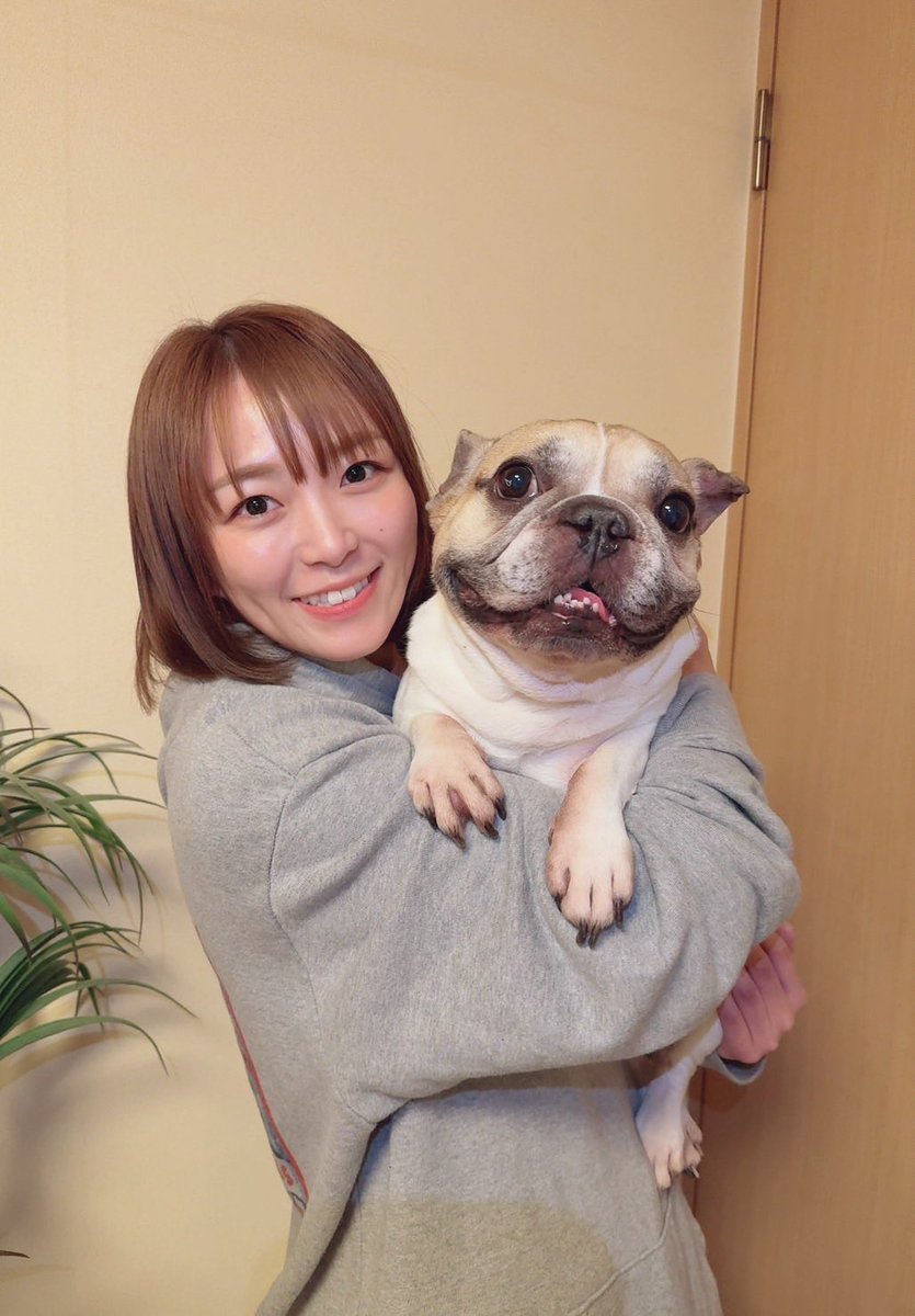 Sareee_official's tweet photo. あけましておめでとうございます！！
2025年、たくさんの応援ありがとうございました！
今年も全力で闘い抜きます🔥
2026年もよろしくお願いします🎍☀️
#Sareee https://t.co/x6nGK8NhSh