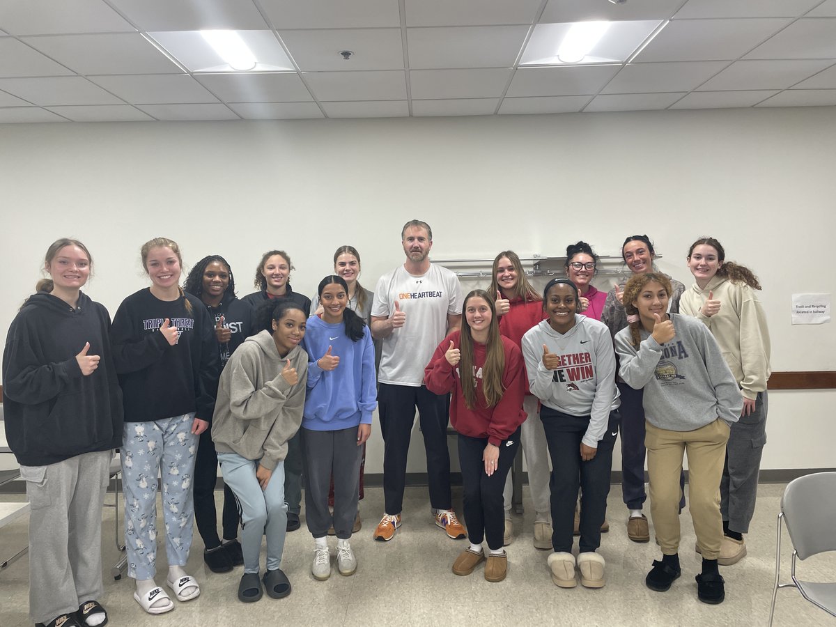 Red Wolves WBB tweet media