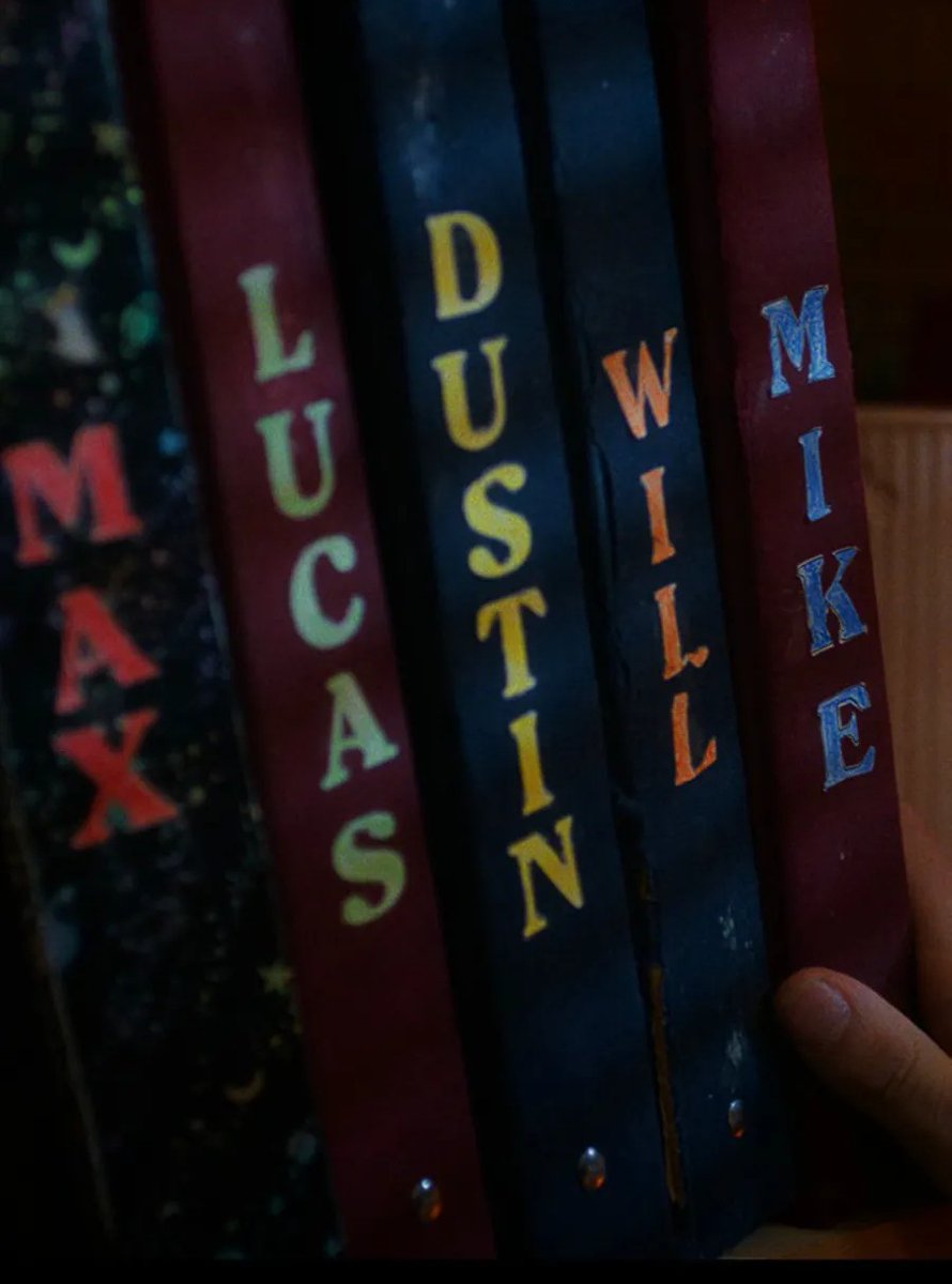 SThingsMeme's tweet image. She is alive