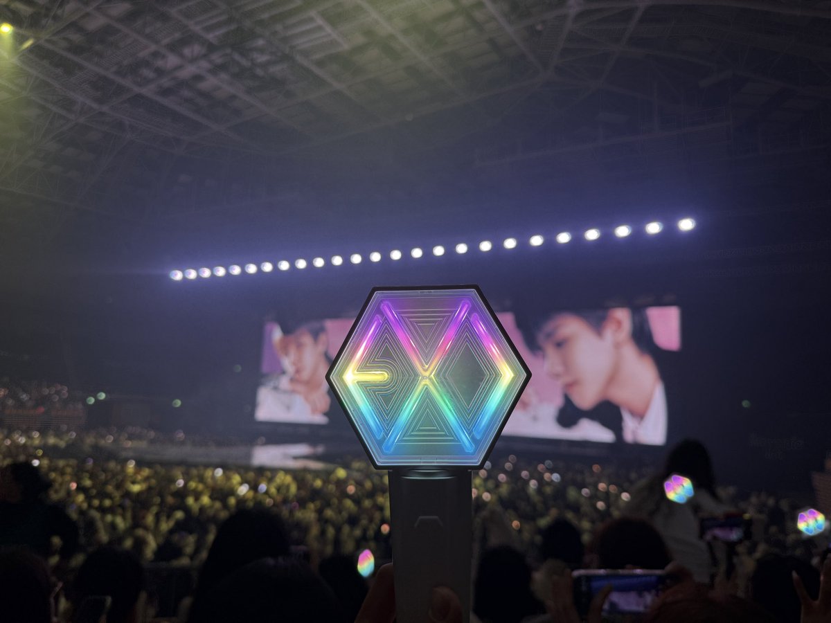 sb9294's tweet photo. 260102💜 https://t.co/gOZX6jAgJQ