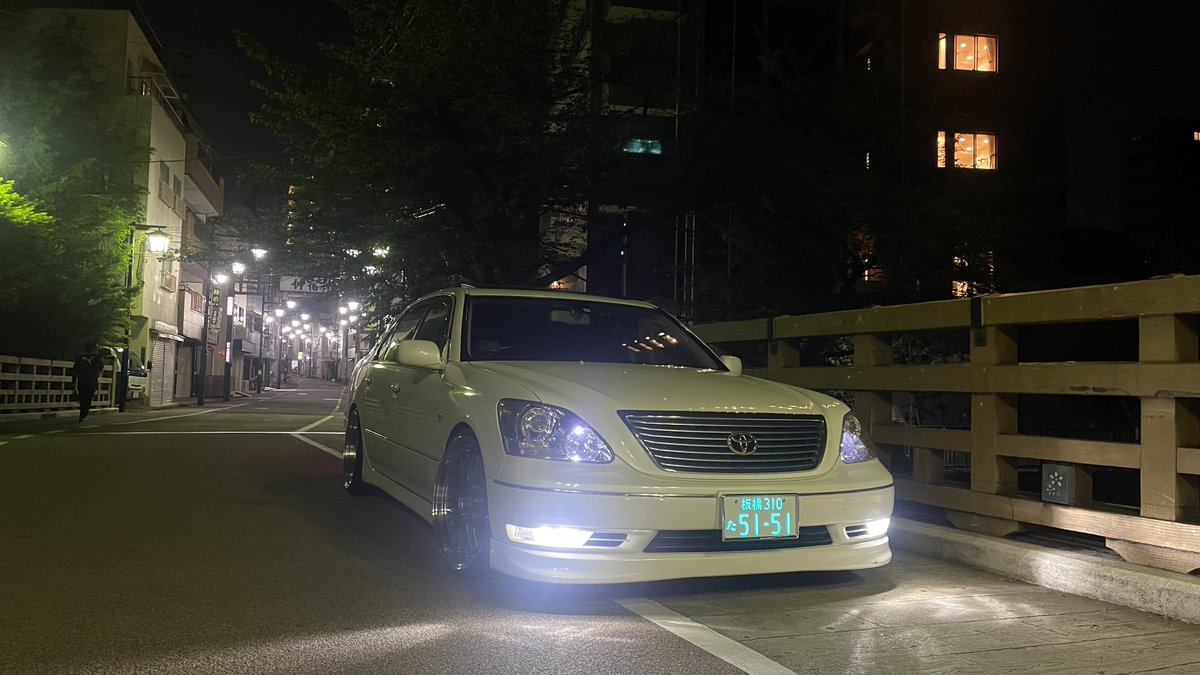 drax0814's tweet photo. 歴代の車たち
#30セルシオ #celsior
#40LS #LS460
#e51エルグランド #elgland https://t.co/AYeqM0utyv