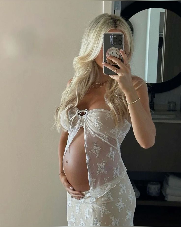SweetMoxGirl's tweet photo. 2026 is going to be an exciting year.♥️ https://t.co/djRVJJO2dZ