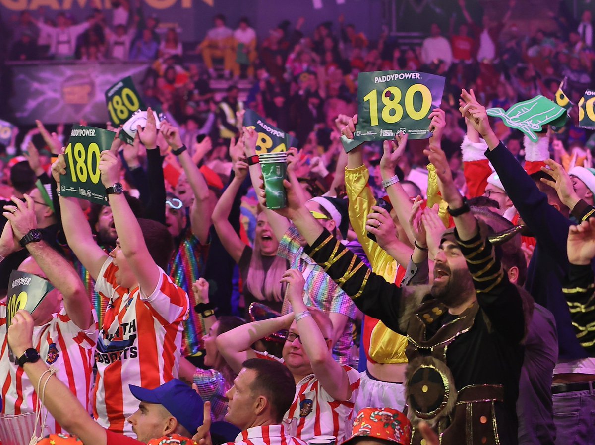 Coral's tweet image. We're down to the final 4 in the World Darts Championship...

Semi-final 1: Luke Littler vs Ryan Searle

Semi-final 2: Gian van Veen vs Gary Anderson

Who do you think is heading to tomorrow night's final? 🎯