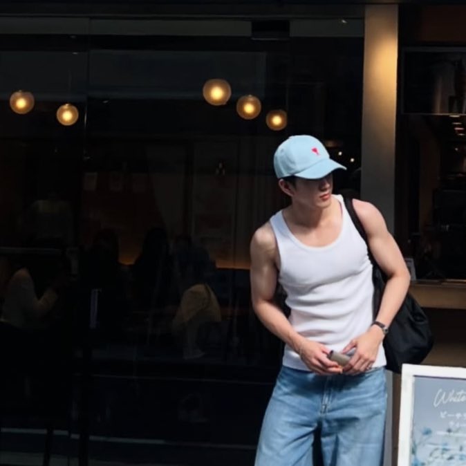 seafiltrs's tweet image. this genre of sea tawinan