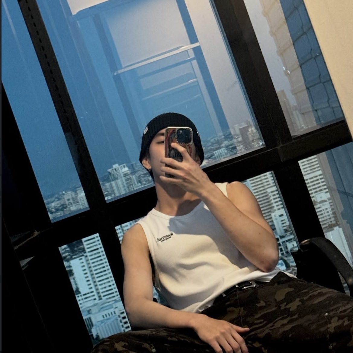 seafiltrs's tweet image. this genre of sea tawinan