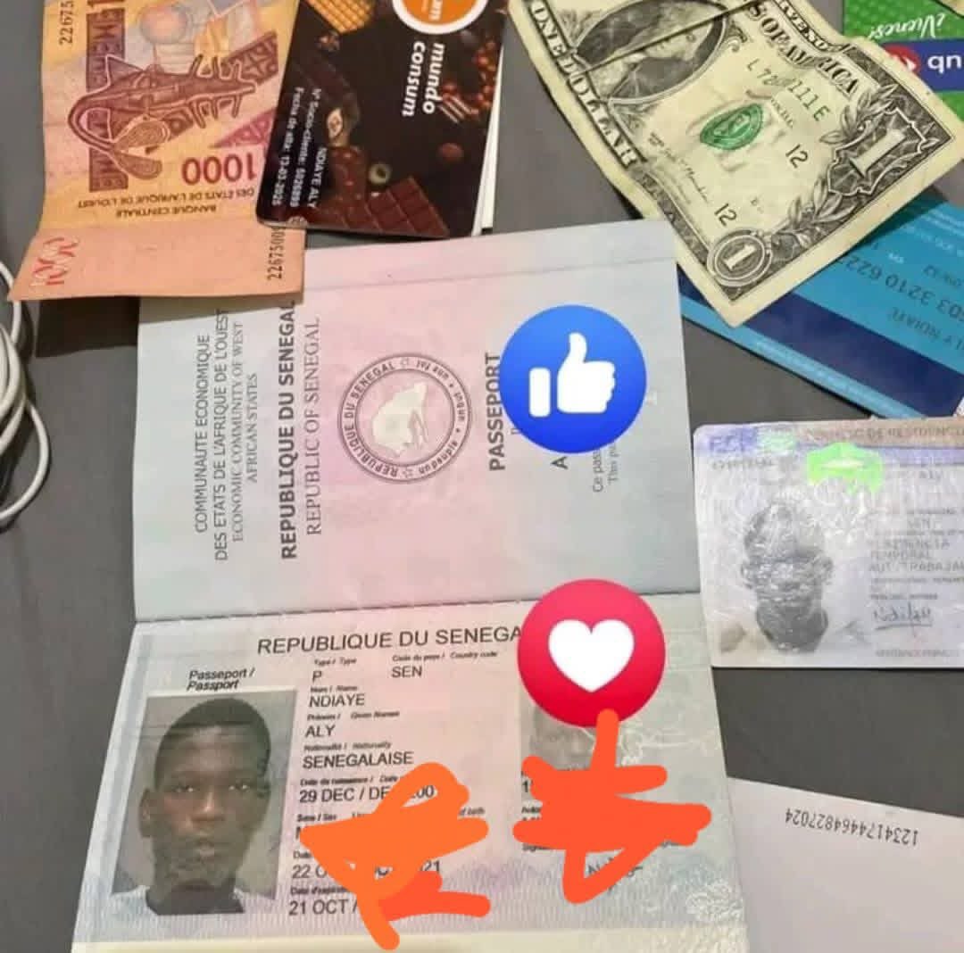 yaxandiou's tweet image. 🚨‼️#AlerteInfo Bonsoir la famille, c’est hier lors du match de la can Côte d’Ivoire vs Gabon , a la fin du match en sortant du grand stade de Marrakech j’ai ramasser une sacoche noire appartenant a un certain Mr Aly NDIAYE de nationalité sénégalaise, résidant en Espagne dans la…