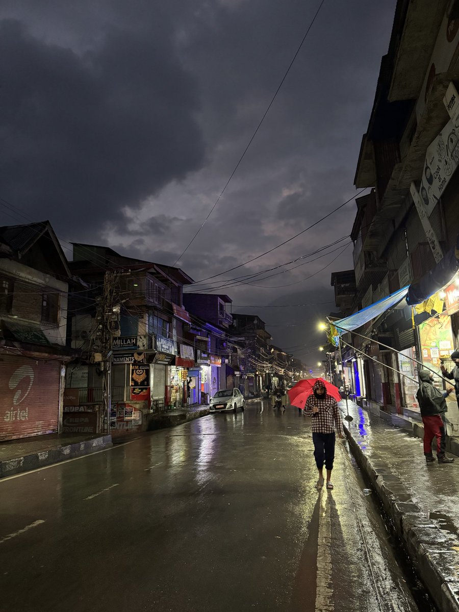 MehranSofi07's tweet photo. Bandipora after light showers ❤️ https://t.co/9gMAt2RR6u