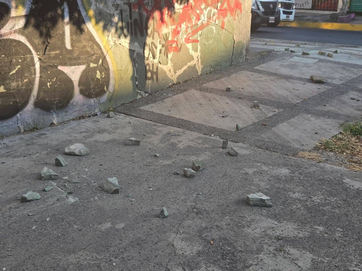 EL PIÑERO tweet media