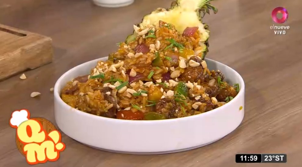 Wok de pollo con arroz!! 😱🤤

📺 Ahora en vivo por #ElNueve #Sumate
