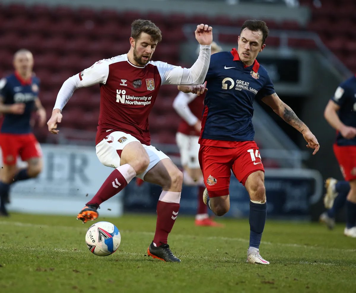 RokerReport's tweet image. #OnThisDay in 2021: @SunderlandAFC kicked off the New Year with a 0-0 draw away at @ntfc. 

XI: Burge, McLaughlin, Sanderson, Wright, Flanagan, Diamond [Gooch], Leadbitter, Power [Maguire], Scowen, McGeady [O’Brien], Wyke [Graham.]

#SAFC