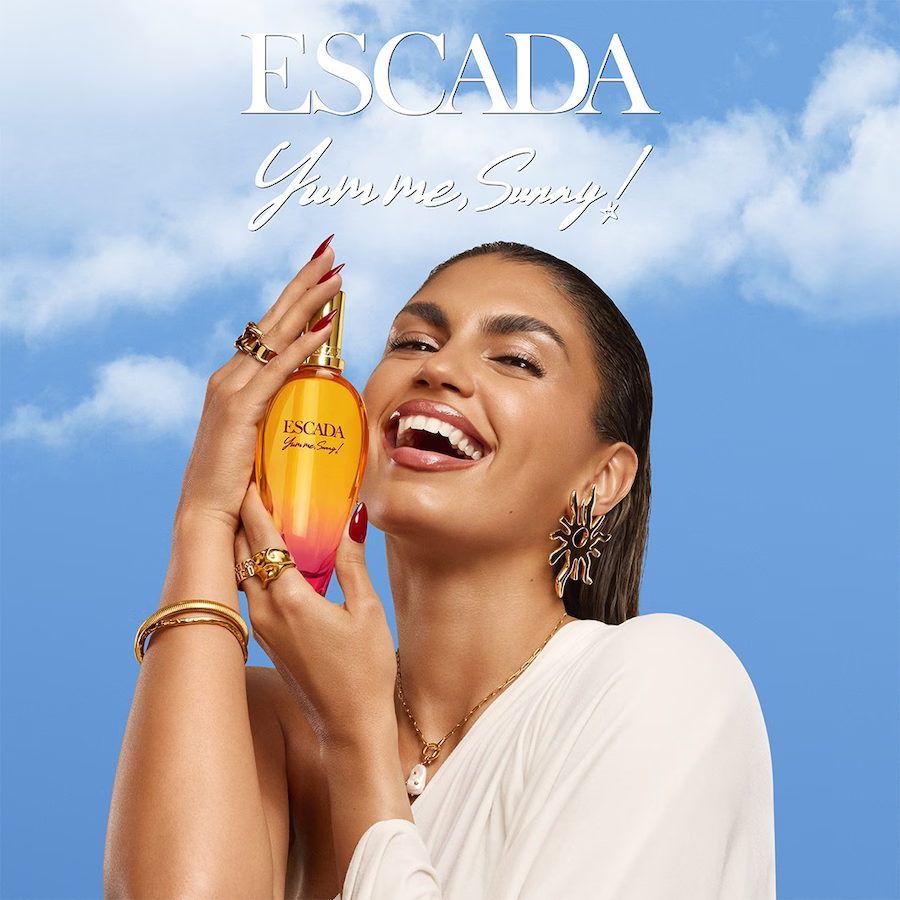 Ventes_Pas_cher's tweet image. 🌞 -25% sur Escada YUM ME SUNNY Eau de parfum Femme : L’évasion tropicale en parfum ! 🌺

🥰Voir sur Nocibé fnty.co/c/r-TCVLZAGr

💥 PRIX NOCIBÉ
👉 50 ml : 57,68 € TTC au lieu de 76,90 €
🎁 -25% avec le code : JP25

#Nocibe #escada #YumMeSunny #iziva  #ParfumFemme #Parfum