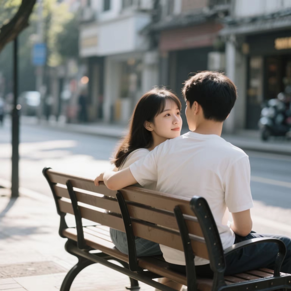 SienaRobert's tweet photo. 十年未见的老伙计，碰杯时的笑还是当年模样 茶余翻旧照，原来我们从未走散～ https://t.co/pdpclqAGTG