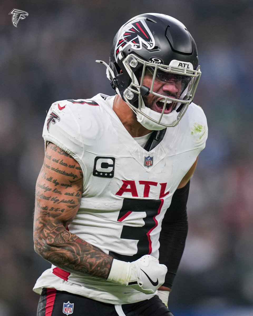 The only player in the @NFL with a pick-six in each of the last three seasons
😈 @jlbiii3