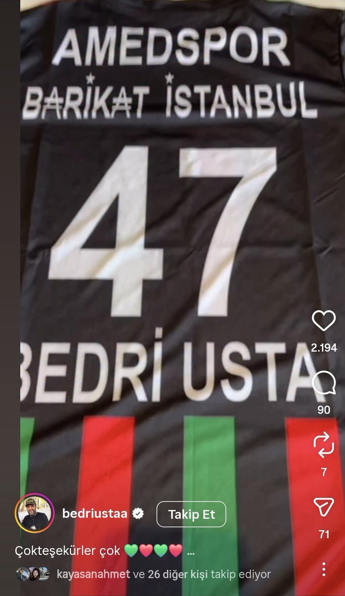 Bedri Usta denen bu kibir abidesi müşteriyle dalga geçmek neymiş bir görsün.

Gitmeyin şu görgüsüzün mekanına, kapansın müşterinin ayağına..
#BedriUstaBoykot