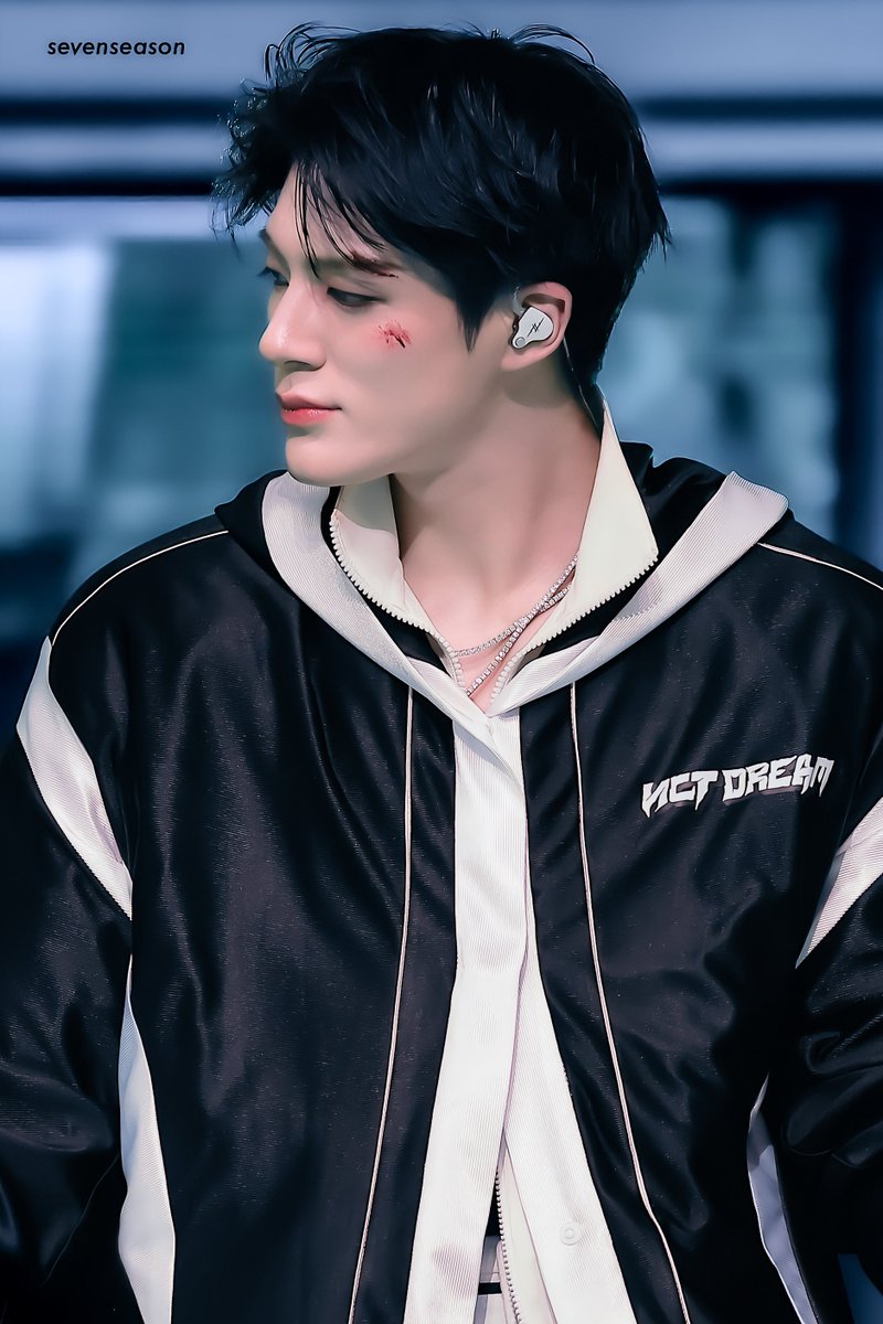 _sevenseason's tweet image. 260101 가요대제전

#제노 #JENO #엔시티드림 #NCTDREAM