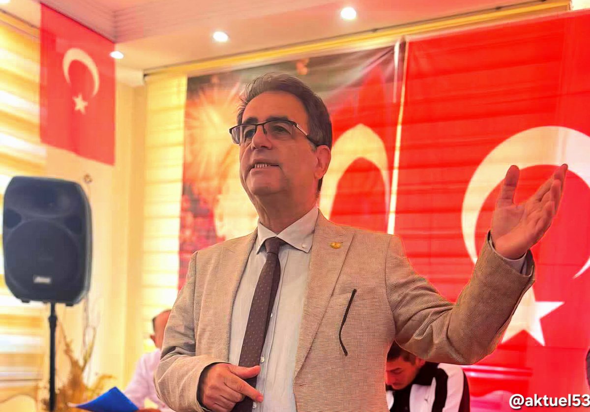<a href="/saltukdeniz/">Saltuk Deniz</a> AKP 100 yıl sonra #Rize’yi yeniden Trabzon’a bağlamak istiyor!
#CHP Rize İl BŞK Deniz,#PTT Rize baş müdürlüğünün kapatılıp,#Trabzon’a bağlanmasına büyük Tepki göstererek,Siz bu gidişle Rize’yi Trabzon’a bağlarsınız dedi

aktuel53.com.tr/saltuk-denizak…

#BizBüyükBirAileyiz