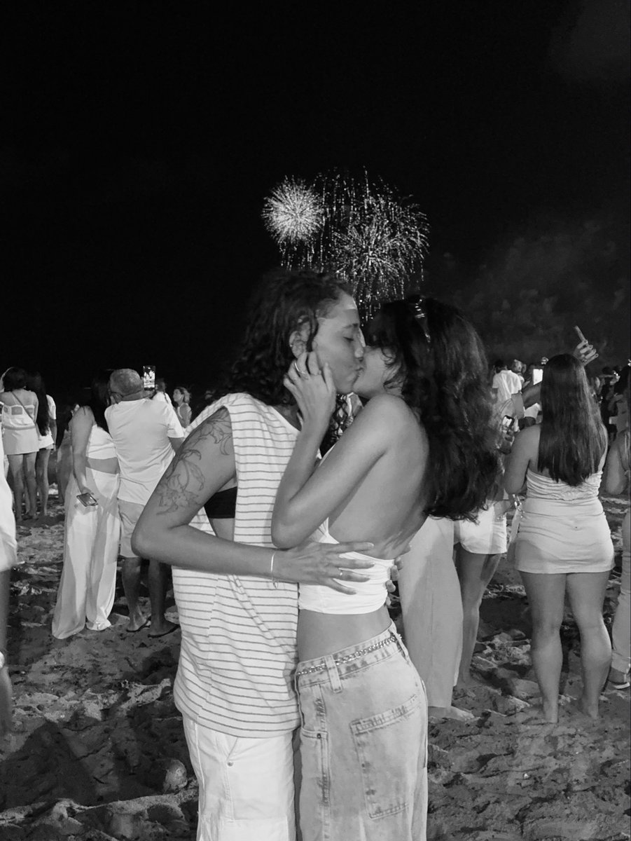 wrongedannaa's tweet image. mais 365 dias pra te chamar de minha. 🤍