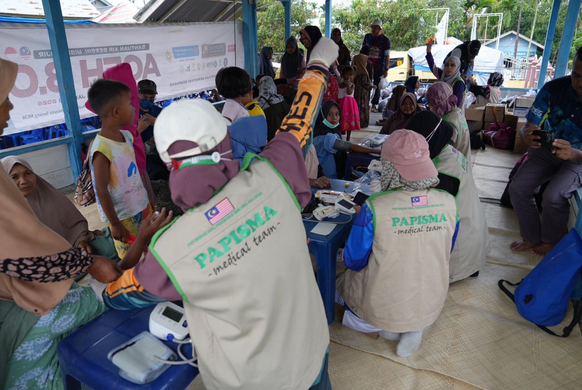 MISI BANTUAN BANJIR ACEH 3.0 BERSAMA MUSLIM CARE MALAYSIA- 2 Jan 2026

NGO PAPISMA memberi rawatn perubatan &amp; psikososial kpd keluarga2 di Kampung Rambung Payung, Aceh Utara

#PAPISMACawanganJohor2026
#DanaKemanusiaanPAPISMAJohor2026
#MisiBantuanBanjirAceh3.0
#MuslimCareMalaysia