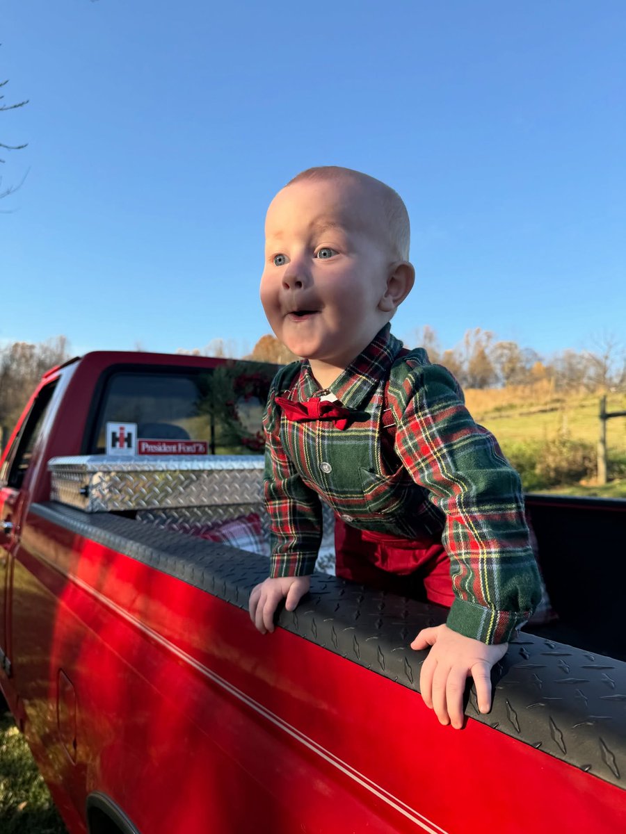 strongwellmc's tweet image. This week's featured  #afterhours #manufacturing photo captures pure joy and came from one of our machinists.