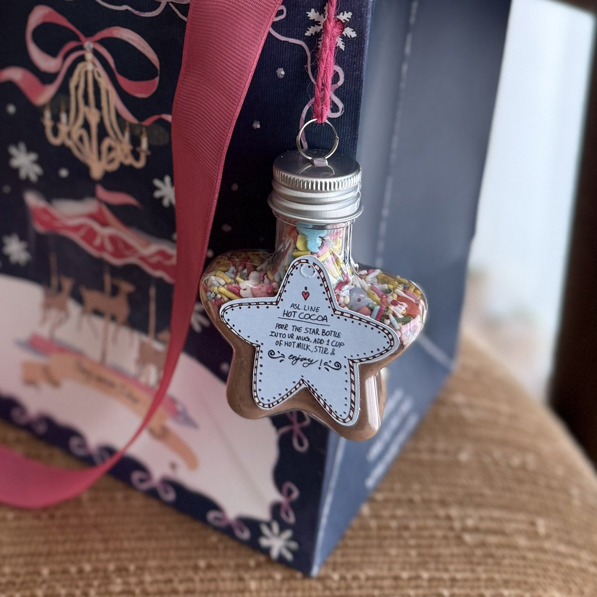 tulilab's tweet image. Something warm is coming☃️🪄🤎