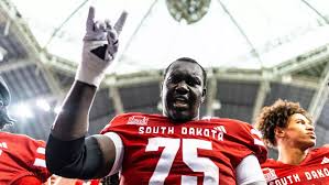 Allen Trieu tweet media