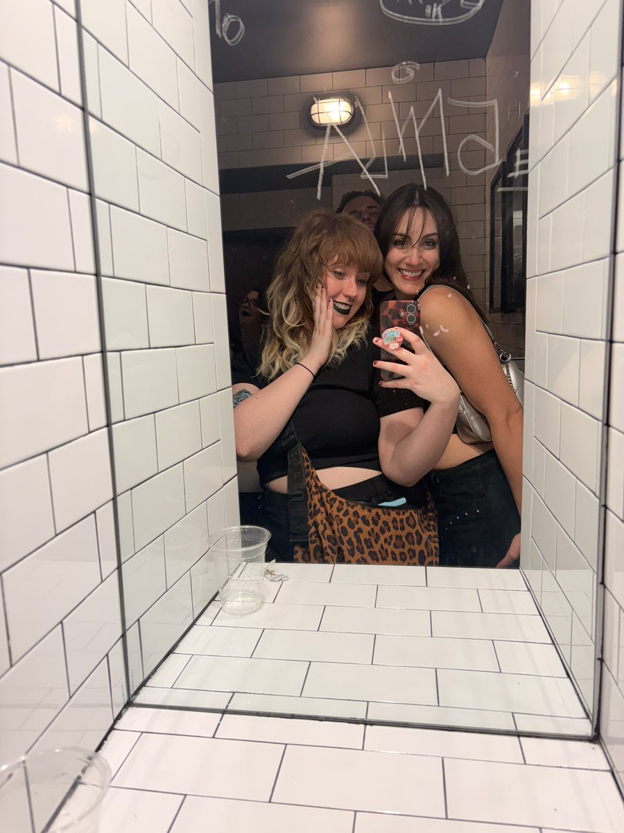 bbizzb's tweet image. 🌟💥🎊🖤!!!!!!!!