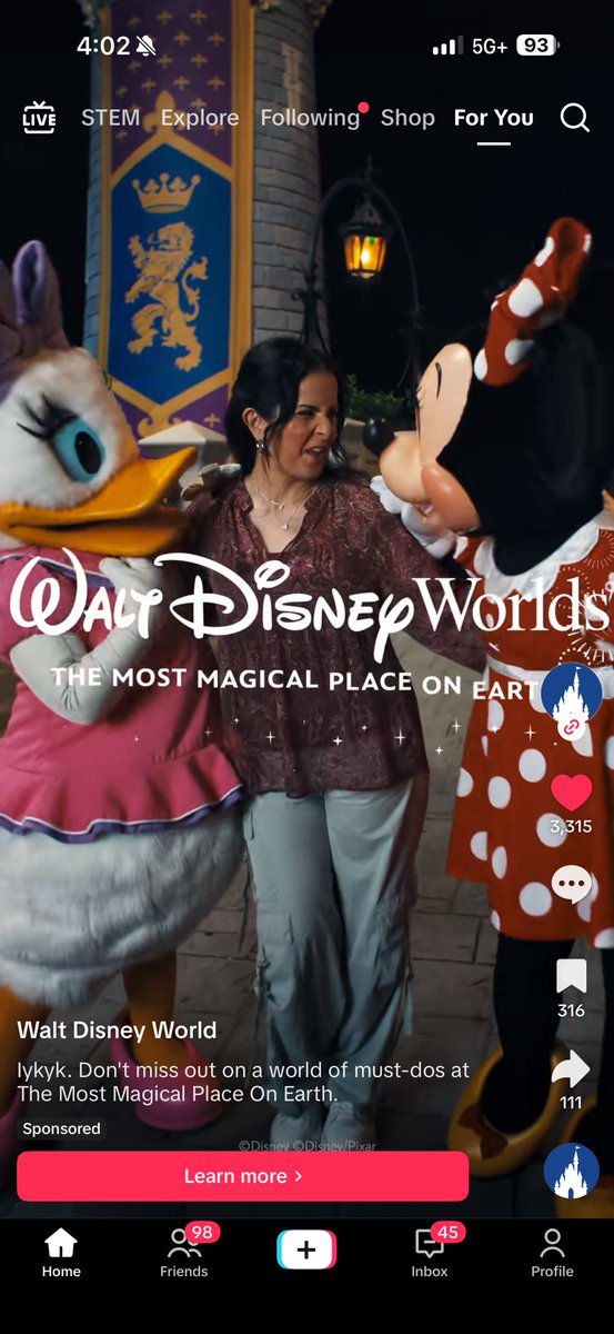 GratThemeParks's tweet image. WAIT! NEW STACEY CONTENT?!?