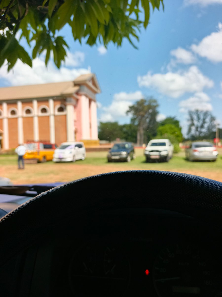 audreecarental's tweet photo. To all individuals, organizations, and companies that partnered with and supported us in 2025, we sincerely thank you. We are fully operational and look forward to serving you even better in 2026. From all of us at Audree Car Rental, we wish you a happy New Year 2026. https://t.co/DCKnmDOqsg