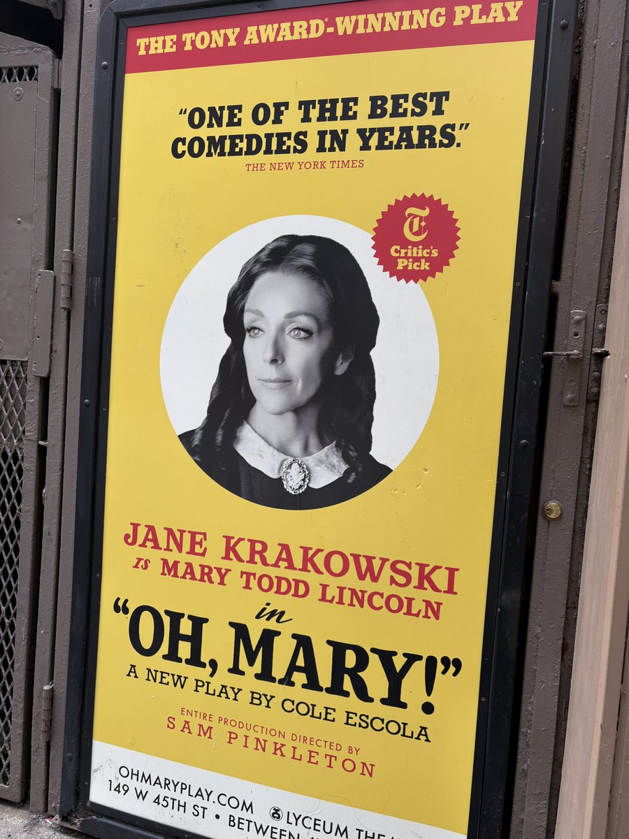 she’s so beautiful i wish she was real