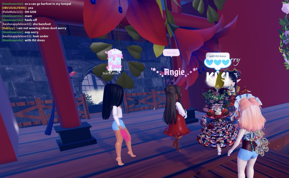 i joined this japanese temple and they have a strict no shoes rule 😭😭