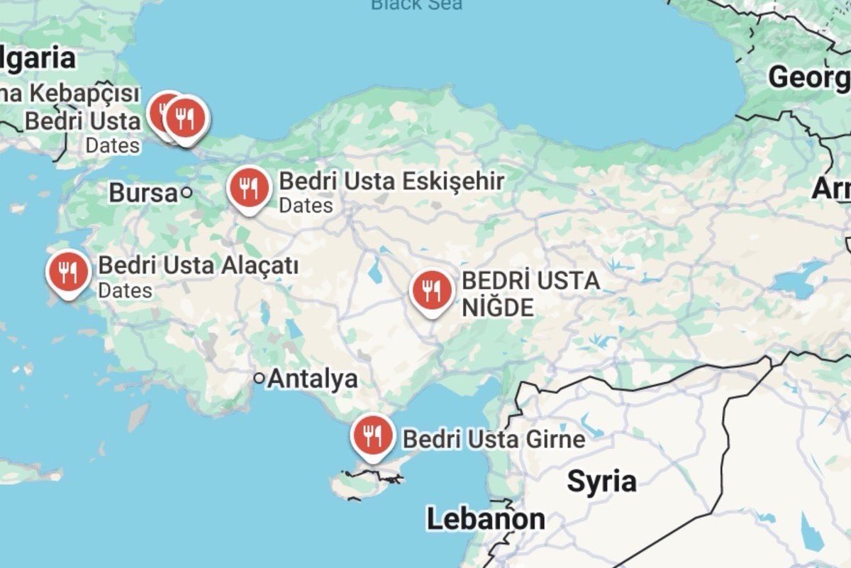 Herif, Türklerin sayesinde zengin olmuş, batıda her yere yayılmış. Sayesinde zengin olduğu Türkleri Orta Asya eşşeği olarak görüyor.

Türkler bilinçli olmalı. Siyaset, sanat, turizm, giyim, yeme-içme vb her alana çöreklenmiş Türk düşmanları boykot edilmeli.

#BedriUstaBoykot