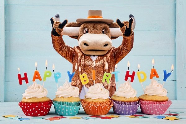 Happy birthday, <a href="/GregSwindell/">greg swindell</a>