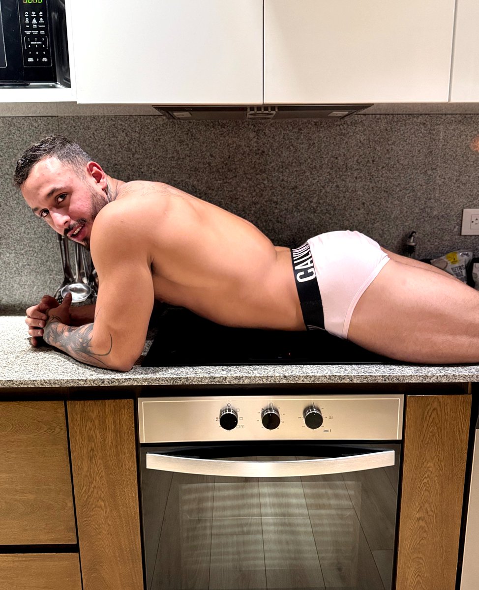 MikeBelle_ tweet media