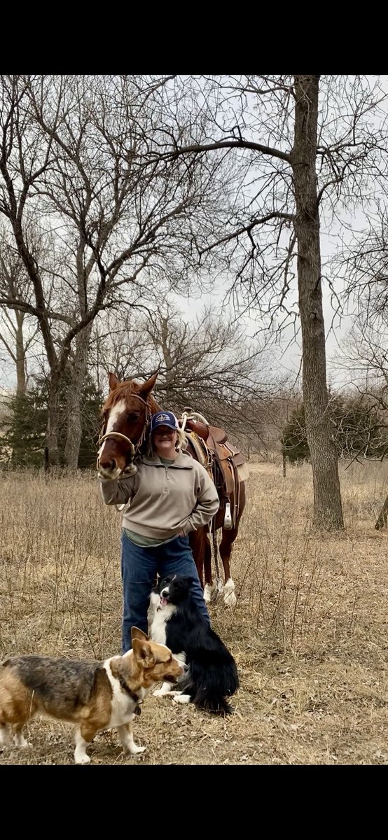 2025 really tried to beat the breaks off me. But the highs were so good and celebrated with the best people I know. 

2026, was brought in right &amp; spent with the best crew a girl could ask for.

Remember, we only get one trip in this life. Make sure you are busy making it count💛