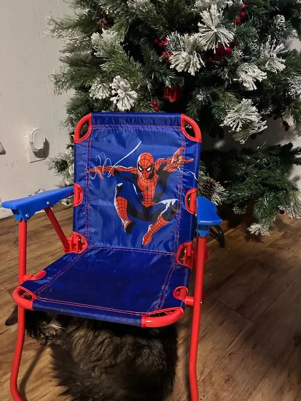 Spider-Man Chairs tweet media