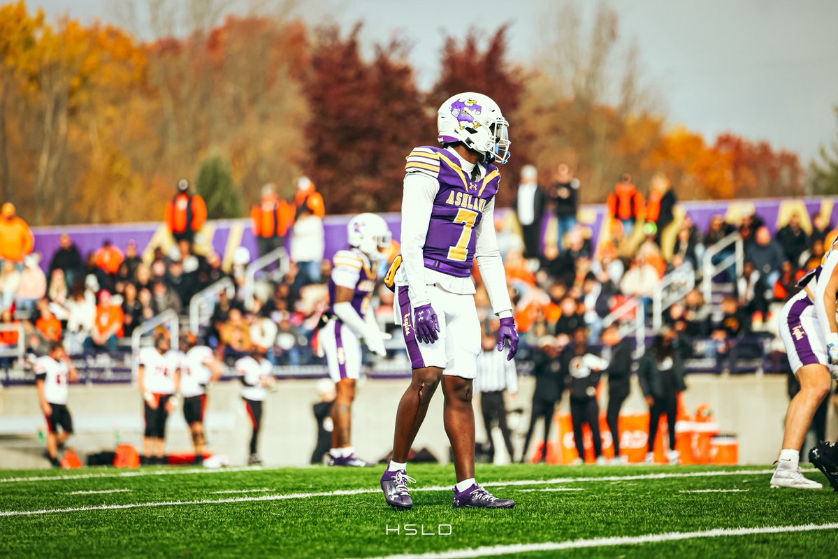 iamejteah's tweet image. Can’t deny stats!
Cant deny accolades!
Cant deny experience!
Real D2 Baller looking for an opportunity!