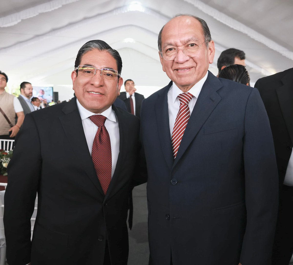 Extiendo una cordial felicitación a mi amigo y jefe, <a href="/aguilar_pala_S/">Samuel Aguilar Pala</a> , Secretario de Gobernación del Gobierno de Puebla, por motivo de su onomástico. Que este año nuevo de vida sea de bendiciones y éxitos. 

Reconozco su entrega, dedicación y gran trabajo que día a día realiza.