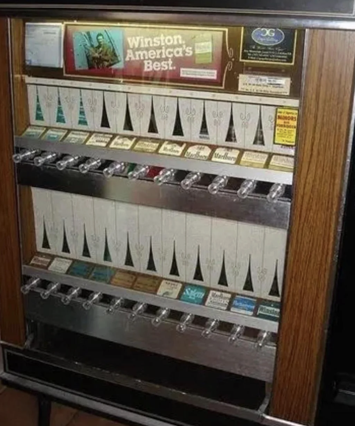 MensHumor's tweet photo. We should bring these back in 2026. https://t.co/fnRXmwrZAs