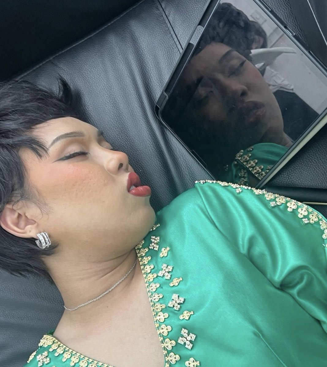 d. (@thv_kty) on Twitter photo 