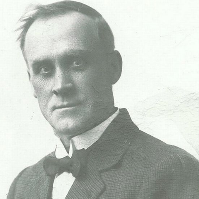 Gunnersc0m's tweet image. Remembering the founder of Arsenal Football Club, David Danskin who was born #OTD in 1863. Thank you David.