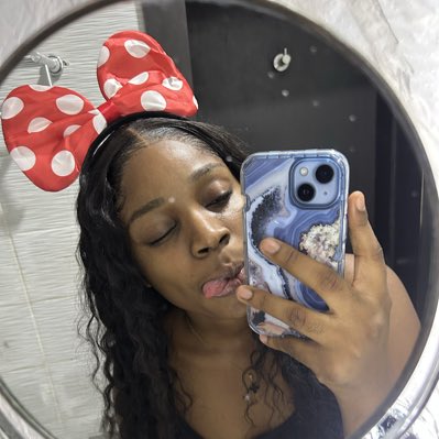 berry_dhee's tweet photo. #NewProfilePicHapoy new year🎉 https://t.co/xGaEf9UHXF